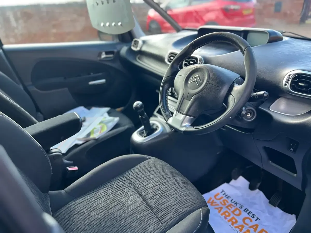Used Citroën C3 Picasso Exclusive 2012 Black MPV