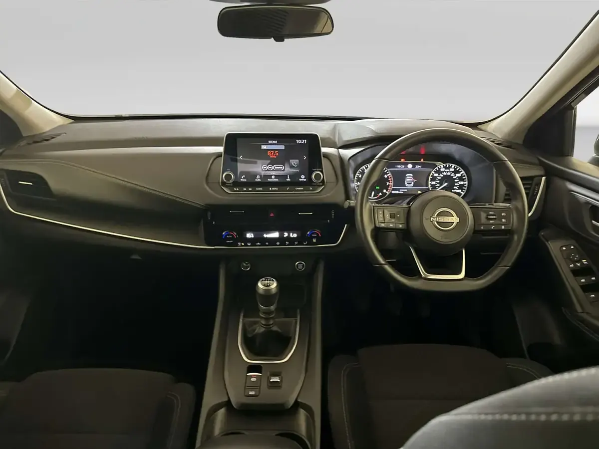 Used Nissan Qashqai Acenta Premium 140 HP (102 kW) 2023 Black SUV