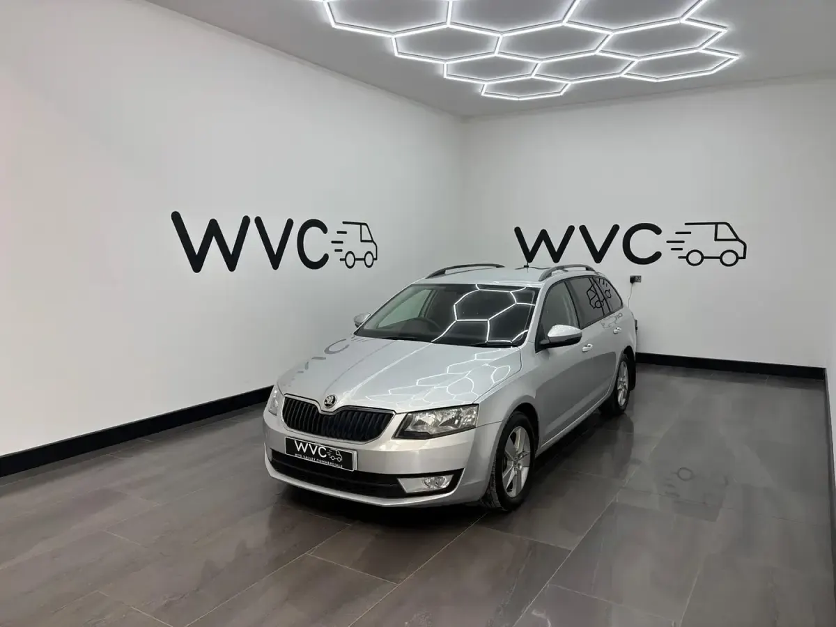 Used Skoda Octavia SE 150 HP (110 kW) 2015 Silver Estate