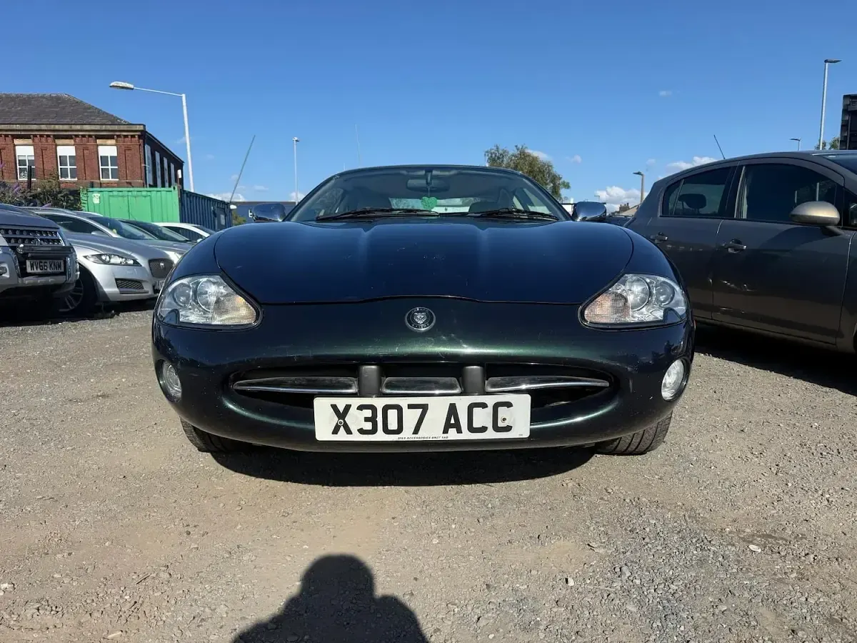 Used Jaguar XK8 2000 Green Sedan