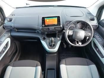 Used Citroën Berlingo Flair 101 HP (74 kW) 2018 Black MPV