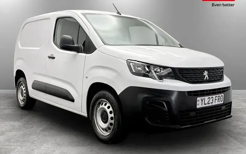 Used Peugeot Partner Premium 102 HP (75 kW) 2023 MPV