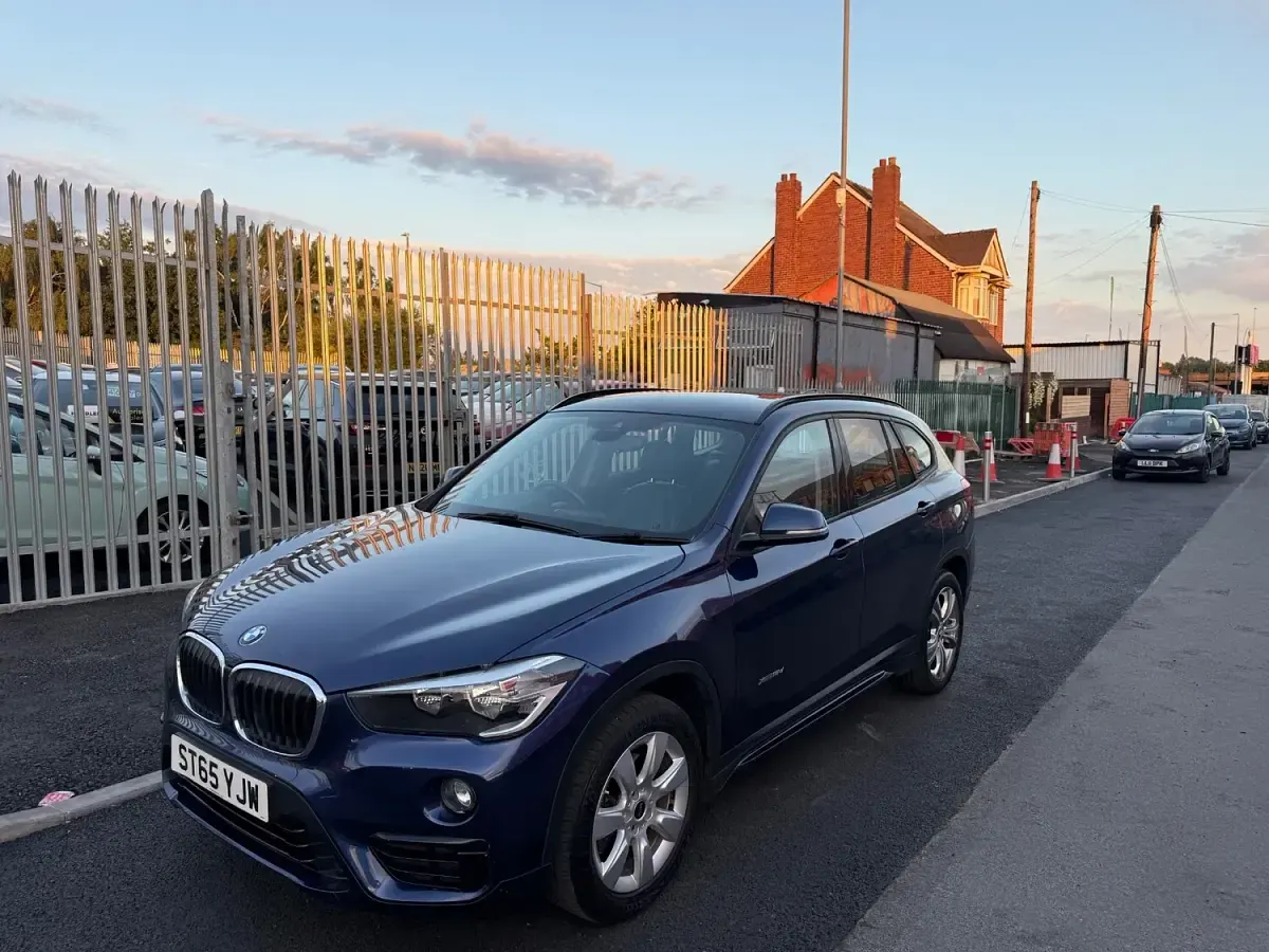 Used BMW X1 Sport Line 150 HP (110 kW) 2016 Blue SUV
