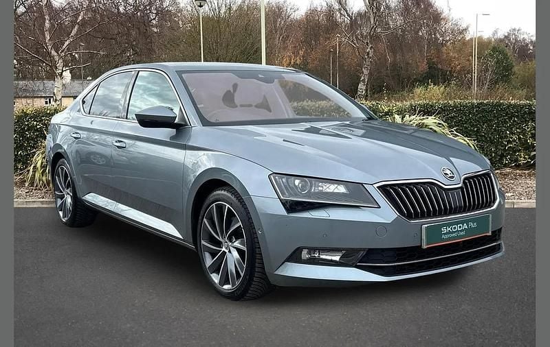 Used Skoda Superb 187 HP (137 kW) 2017 Business grey metallic Hatchback