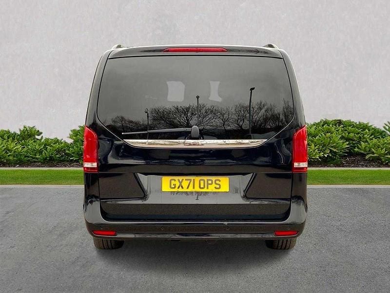 Used Mercedes V220 163 HP (119 kW) 2021 Black MPV