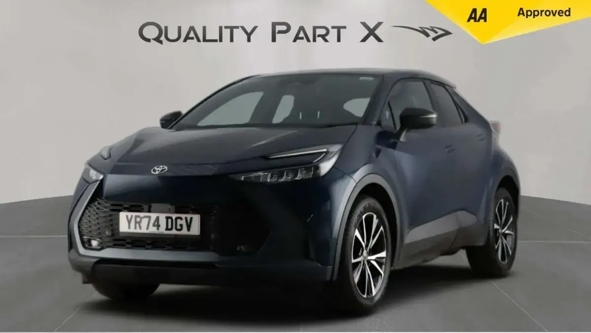 Usado Toyota C-HR Design 2024 Azul SUV