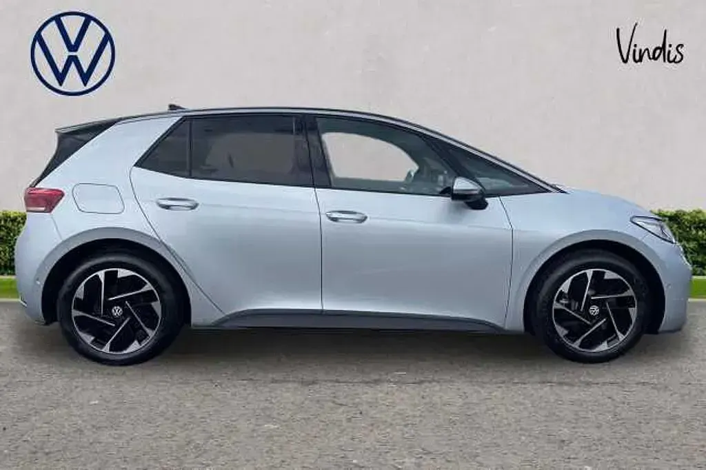 Used VW ID.3 Pro 150 kW (204 HP) 2026 Silver Hatchback
