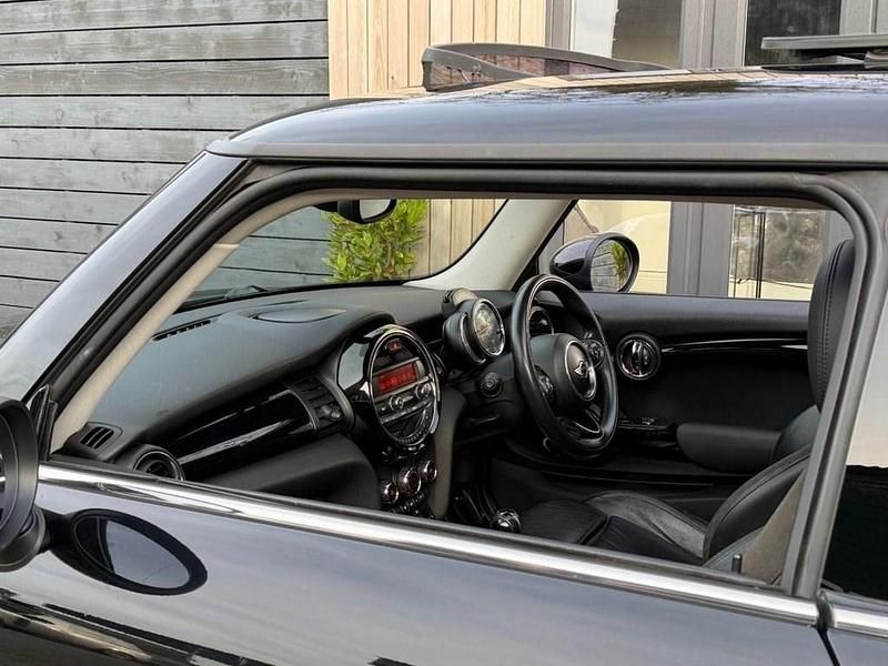 Used Mini Cooper S Hatch 192 HP (141 kW) 2014 Black Hatchback