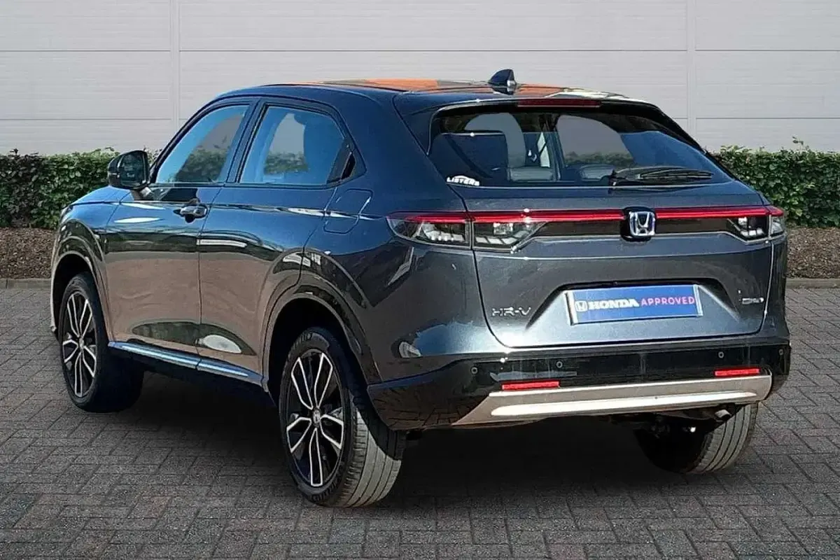 Usado Honda HR-V Advance 152 HP (111 kW) 2022 Cinzento SUV