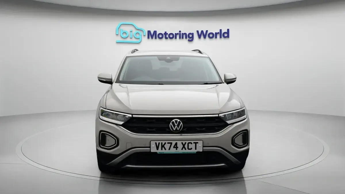 Used VW T-Roc Match 116 HP (85 kW) 2024 Grey SUV