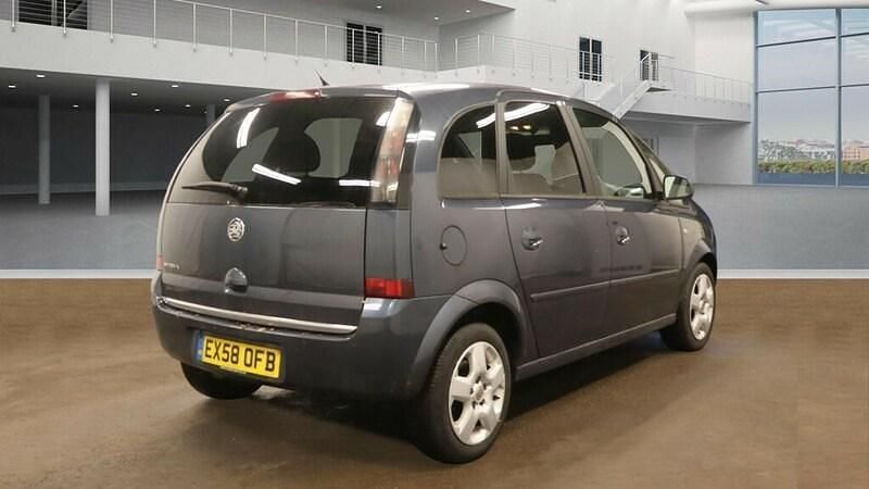Begagnad Vauxhall Meriva 2008 Blå Minibuss