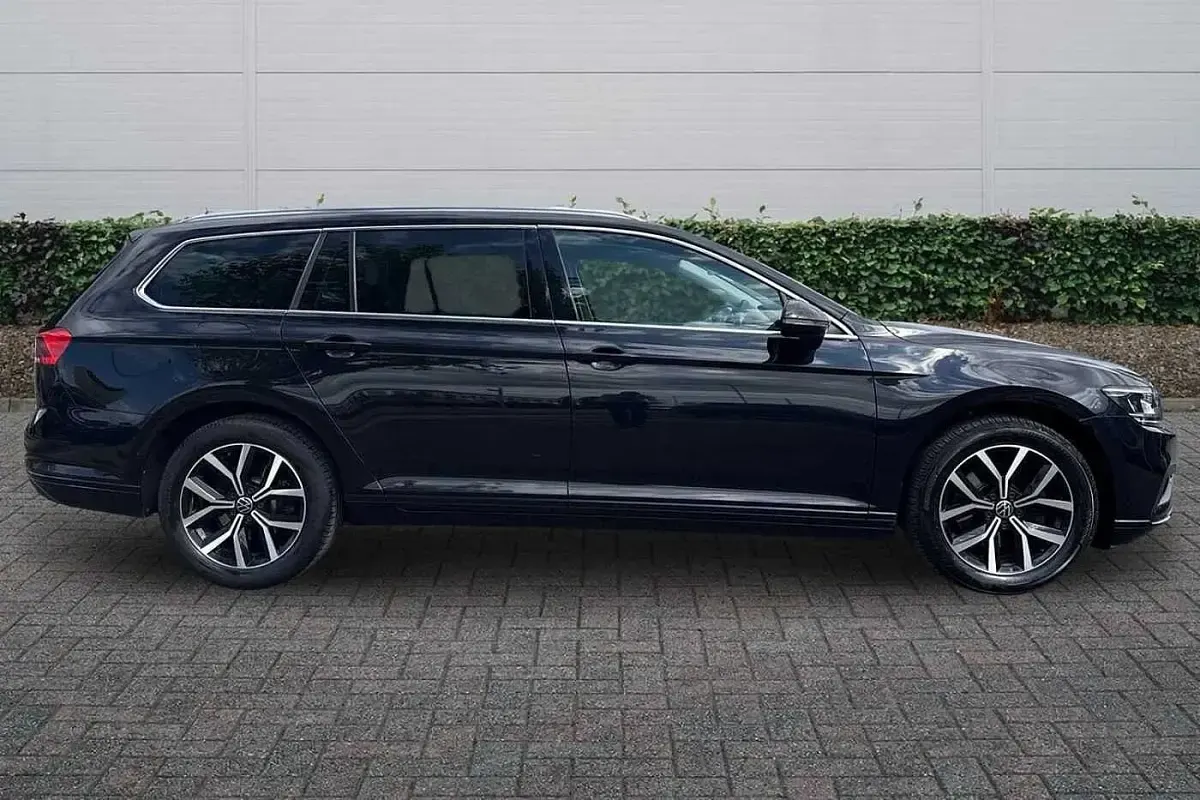 Usado VW Passat SEL 150 HP (110 kW) 2020 Preto Carrinha