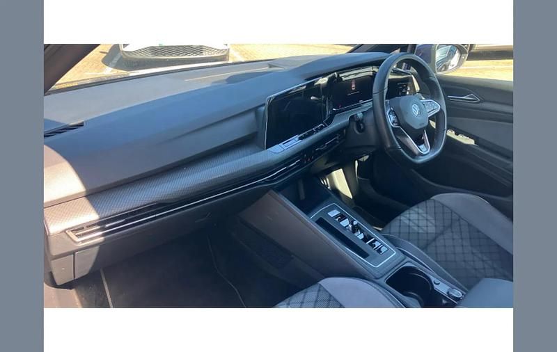 Used VW Golf VIII R-line 150 HP (110 kW) 2021 Blue Hatchback