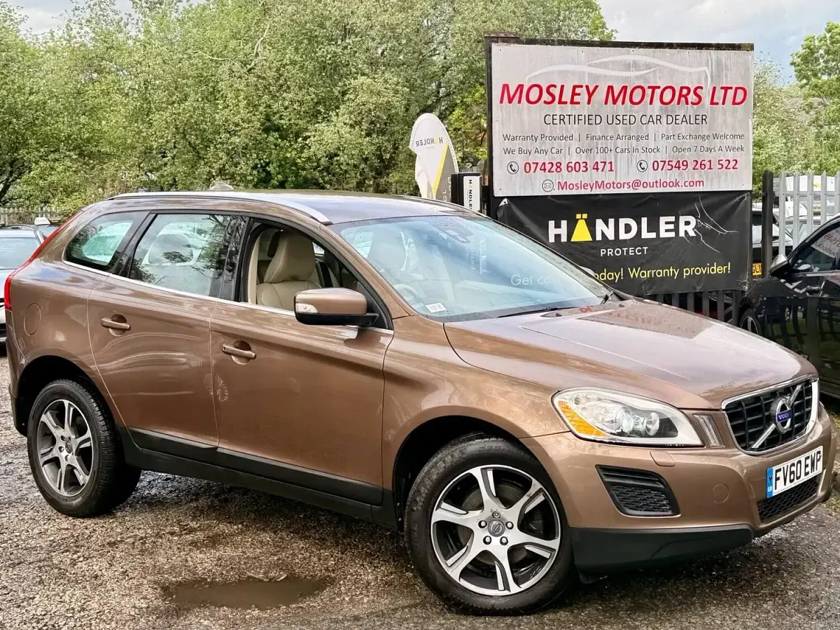 Used Volvo XC60 SE Lux 2010 Bronze SUV