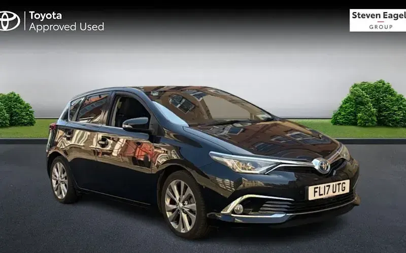 Używany Toyota Auris Hybrid 136 KM (100 kW) 2017 Hatchback