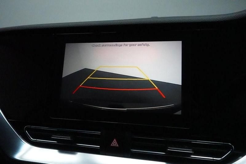 Used Kia Niro 100 kW (136 HP) 2021 Black SUV