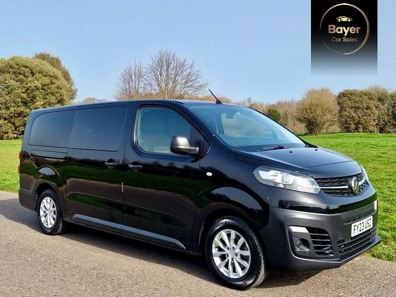 Used Vauxhall Vivaro 100 kW (136 HP) 2023 Black MPV