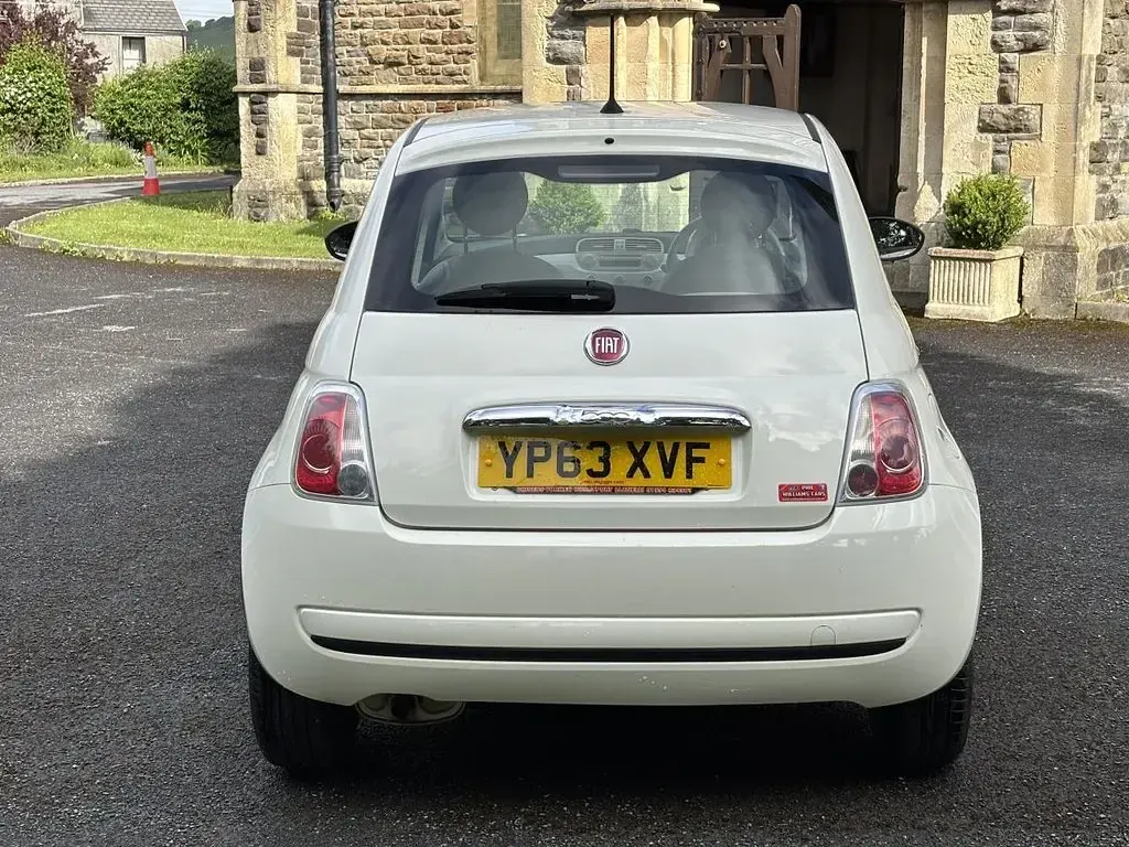 Used Fiat 500 Pop 69 HP (50 kW) 2013 White Hatchback