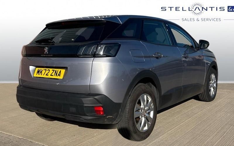 Used Peugeot 3008 Active Premium 131 HP (96 kW) 2022 SUV