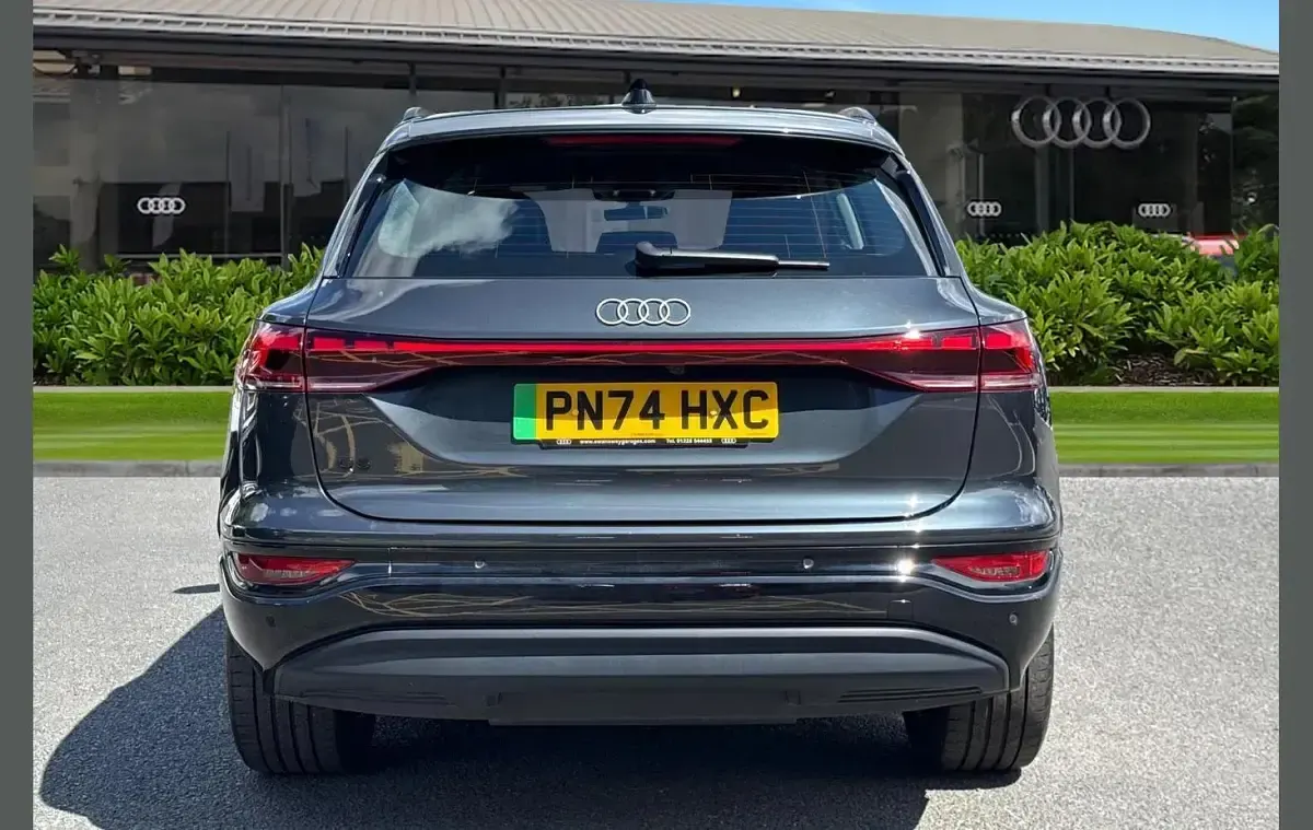 Used Audi Q6 e-tron Sport 284 kW (387 HP) 2024 Grey SUV