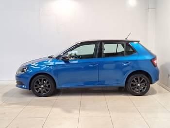 Used Skoda Fabia Colour Edition 95 HP (69 kW) 2017 Blue Hatchback