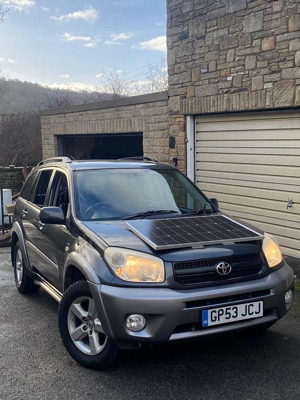 Used Toyota RAV4 147 HP (108 kW) 2003 Grey Estate
