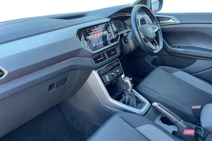 Used VW T-Cross Active 110 HP (80 kW) 2022 Silver SUV