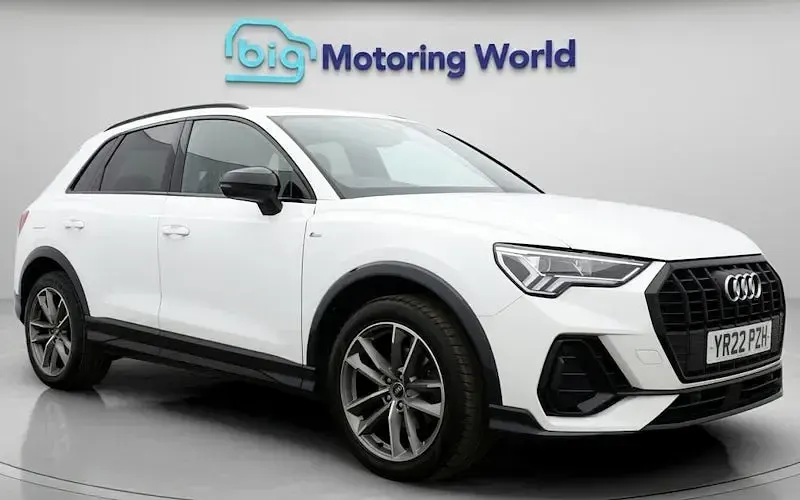 Używany Audi Q3 Black Edition 150 KM (110 kW) 2022 SUV