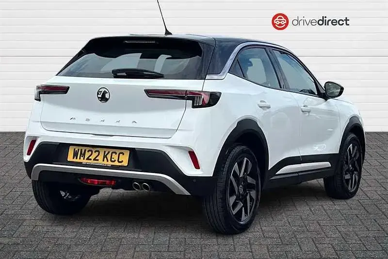 Used Vauxhall Mokka Elite 130 HP (95 kW) 2022 White SUV