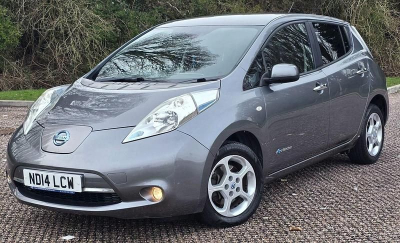 Used Nissan Leaf Acenta 80 kW (109 HP) 2014 Grey Hatchback