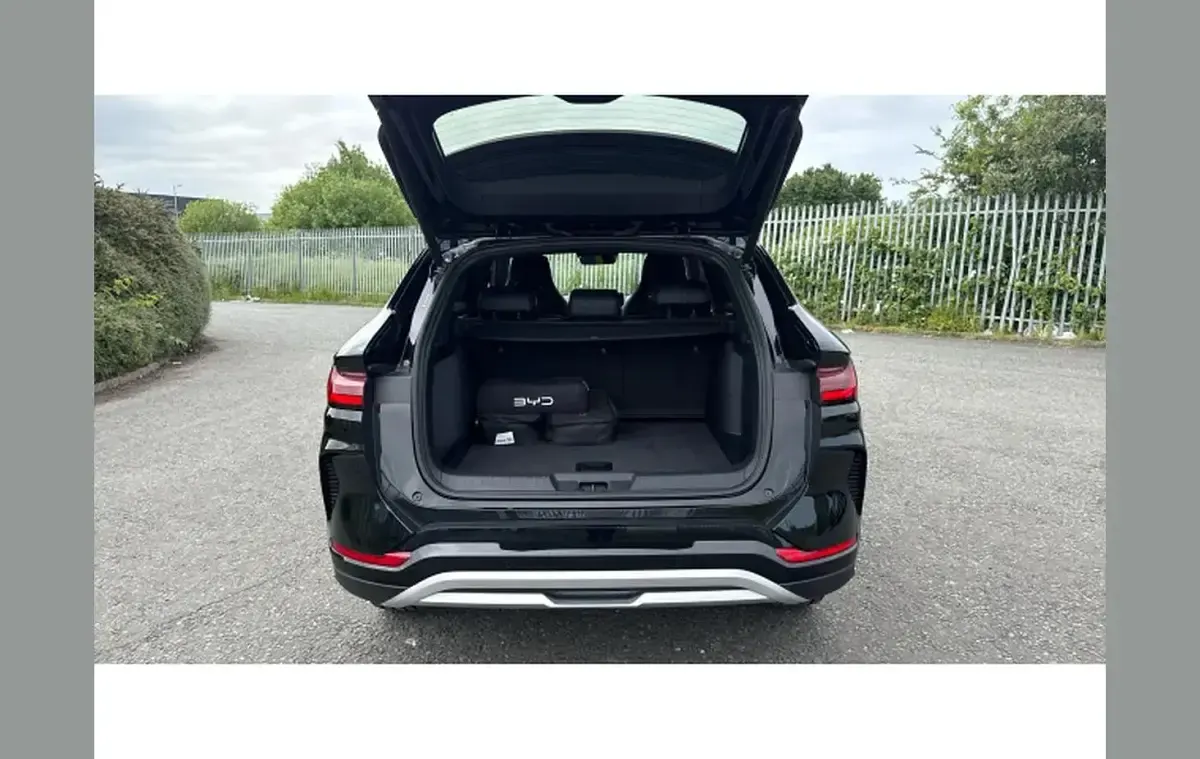 Used BYD Seal U Comfort 324 HP (238 kW) 2025 Black SUV