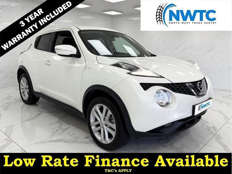 White Used 2015 Nissan Juke Acenta SUV | £8,395 (Expensive) - Image 1/3