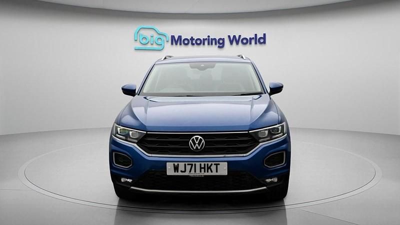 Used VW T-Roc SEL 150 HP (110 kW) 2021 Blue SUV