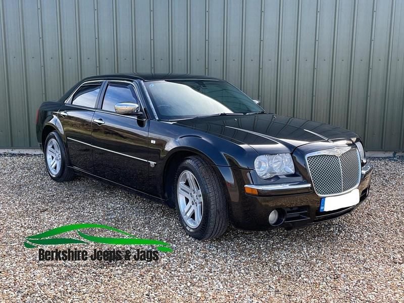 Used Chrysler 300C 218 HP (160 kW) 2007 Black Sedan