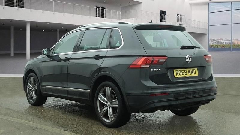 Used VW Tiguan Match 130 HP (95 kW) 2019 Indium grey SUV