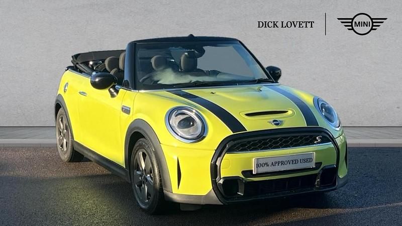 Yellow Used 2022 Mini Cooper S Classic Hatchback | £16,995 (Good price) - Image 1/4