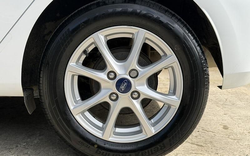 Used Ford Fiesta Zetec 101 HP (74 kW) 2019 Hatchback