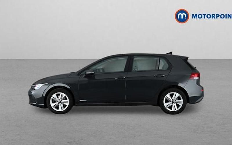 Second-hand VW Golf VIII Life 150 CP (110 kW) 2024 Hatchback