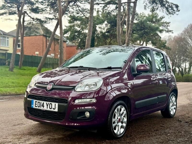 Used Fiat Panda Lounge 85 HP (62 kW) 2014 Mauve/purple Hatchback