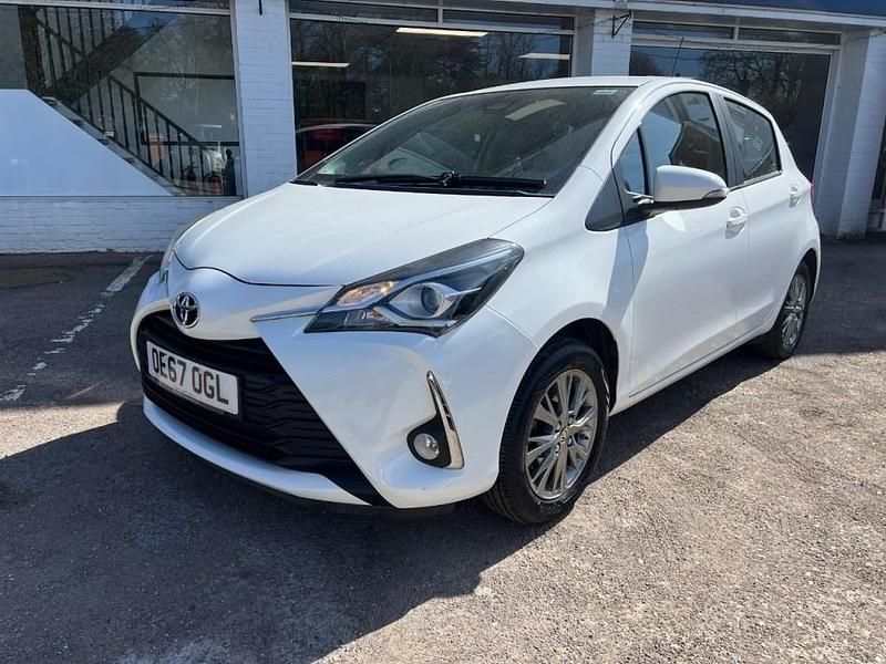 Used Toyota Yaris 2018 White Hatchback