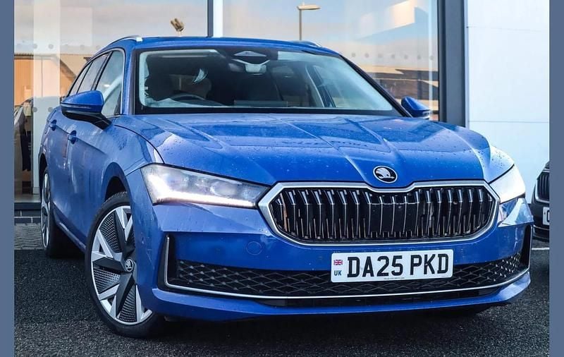 Used Skoda Superb SE L 150 HP (110 kW) 2025 Blue Estate