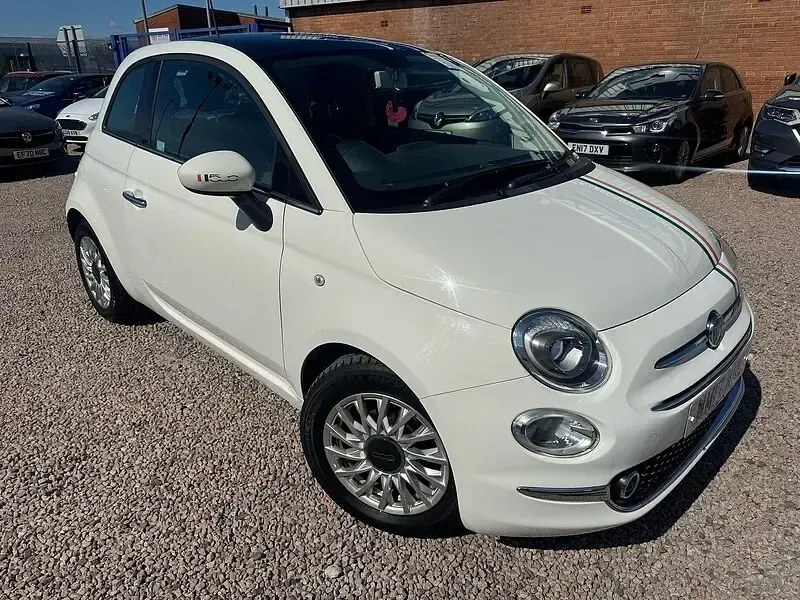 Used Fiat 500 Lounge 69 HP (50 kW) 2017 White Hatchback