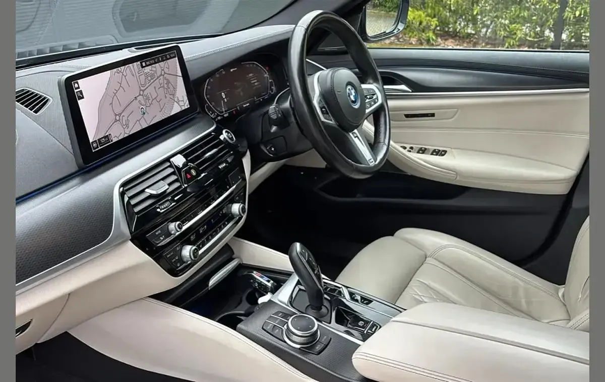 Used BMW 545e M Sport 389 HP (286 kW) 2022 Blue Sedan