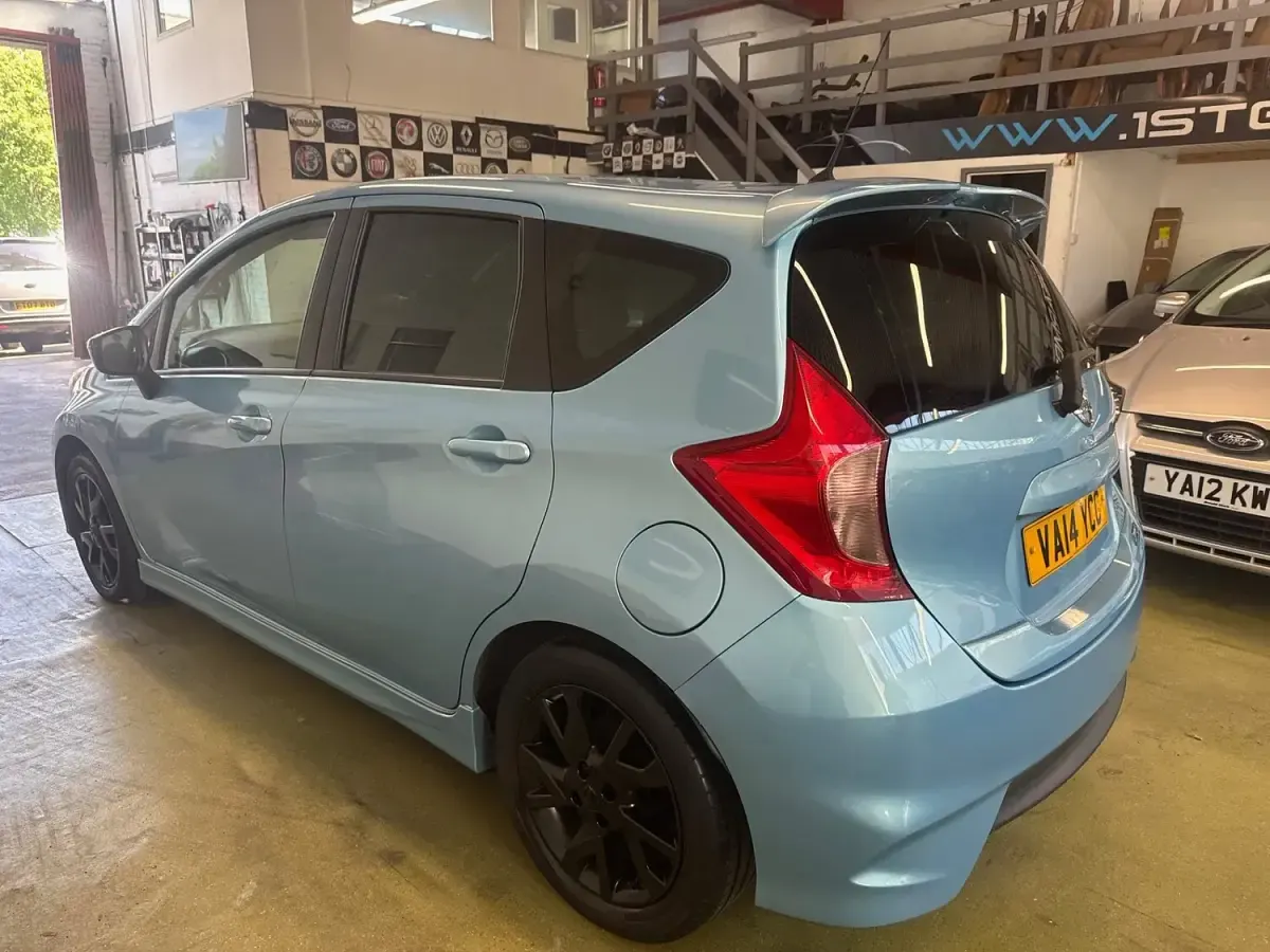 Used Nissan Note Acenta Premium 90 HP (66 kW) 2014 Blue Hatchback