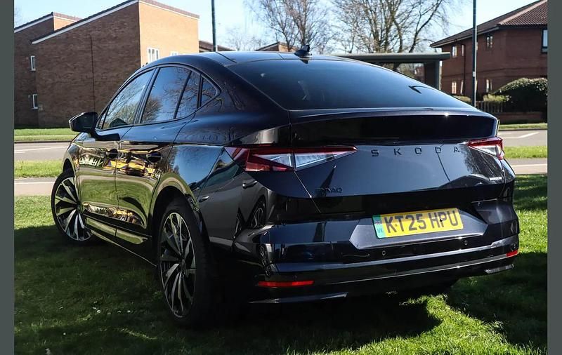 Used Skoda Enyaq iV SportLine 210 kW (286 HP) 2025 Black SUV