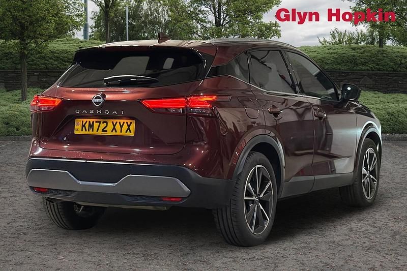 Used Nissan Qashqai Tekna 2022 Red SUV