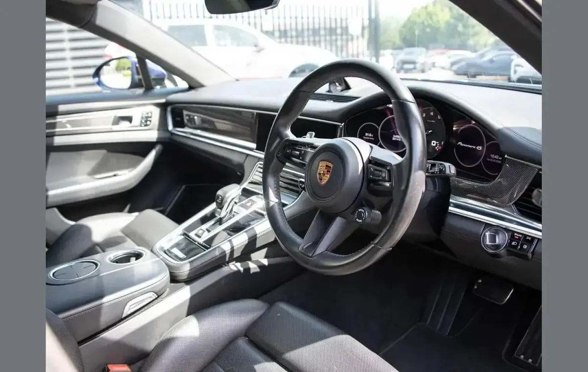 Used Porsche Panamera 552 HP (405 kW) 2020 Blue Hatchback