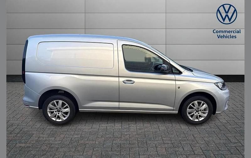 Used VW Caddy Pro 102 HP (75 kW) 2023 Silver MPV