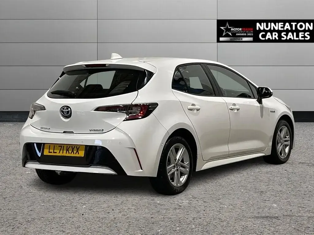 Usado Toyota Corolla 2022 Blanco Utilitario