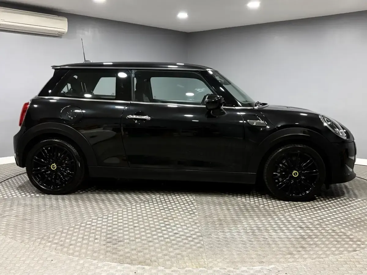 Used Mini Cooper SE Hatch 2023 Black Hatchback